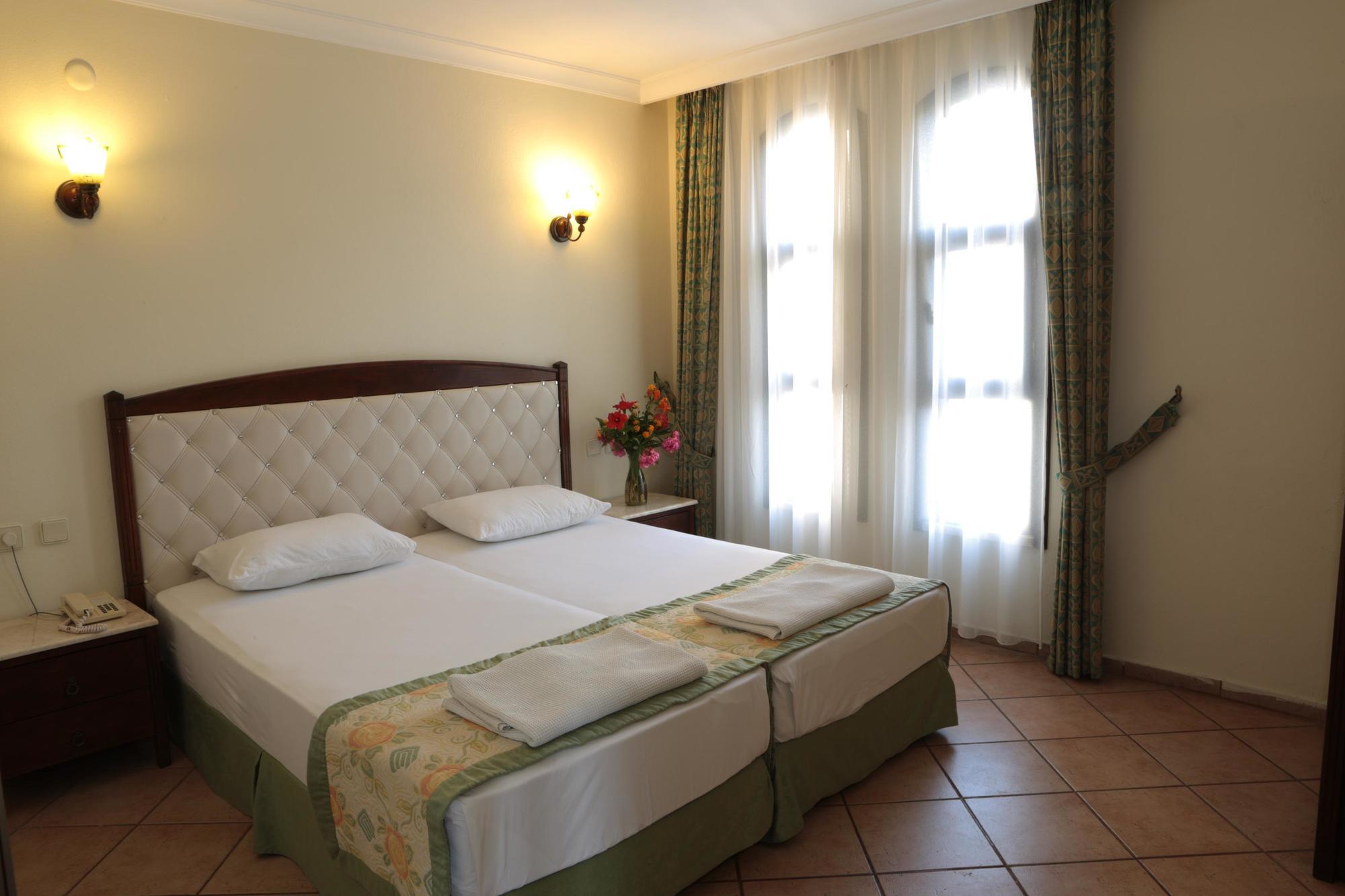 Club Turquoise Apart Marmaris Bagian luar foto