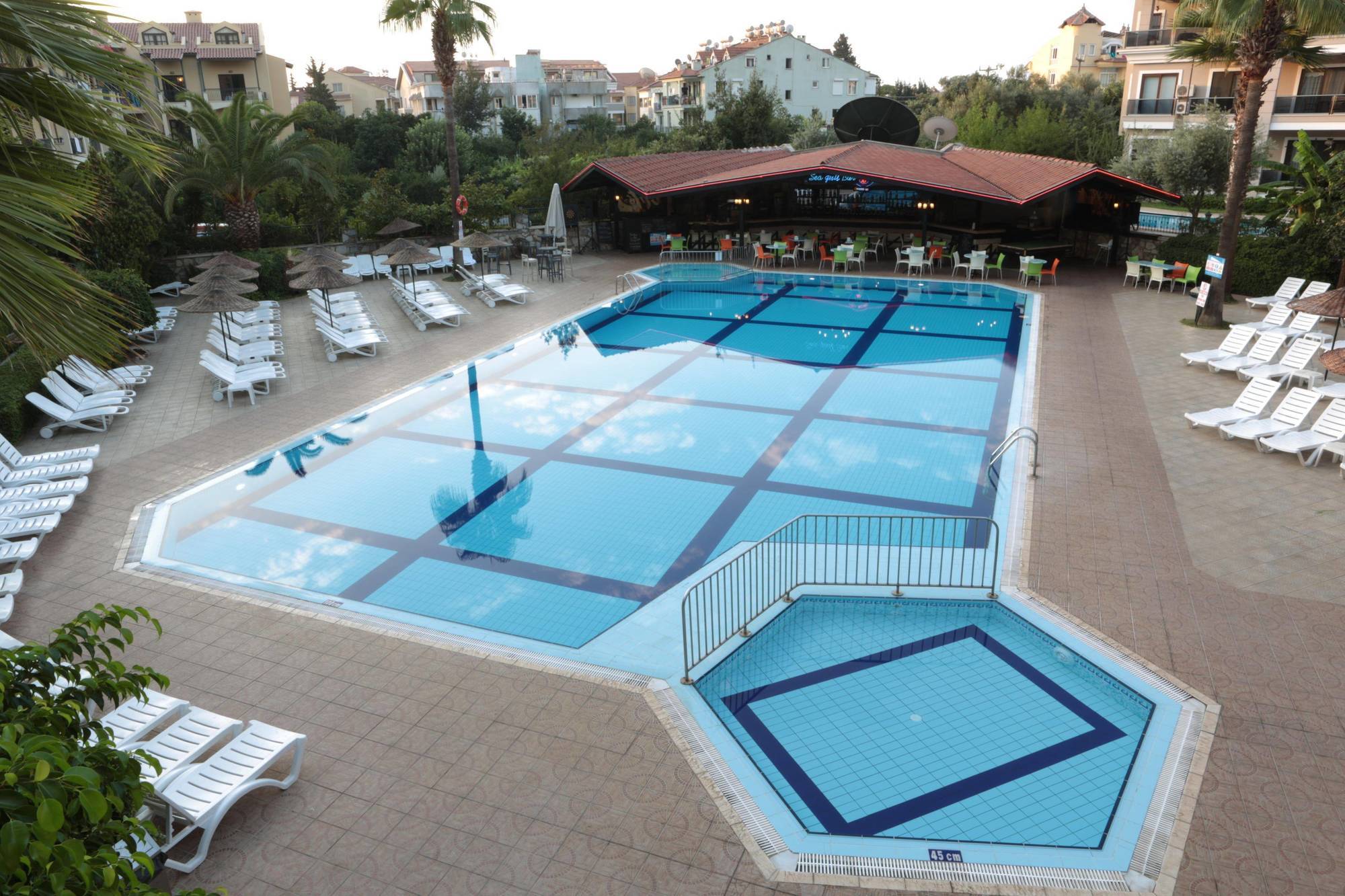 Club Turquoise Apart Marmaris Bagian luar foto
